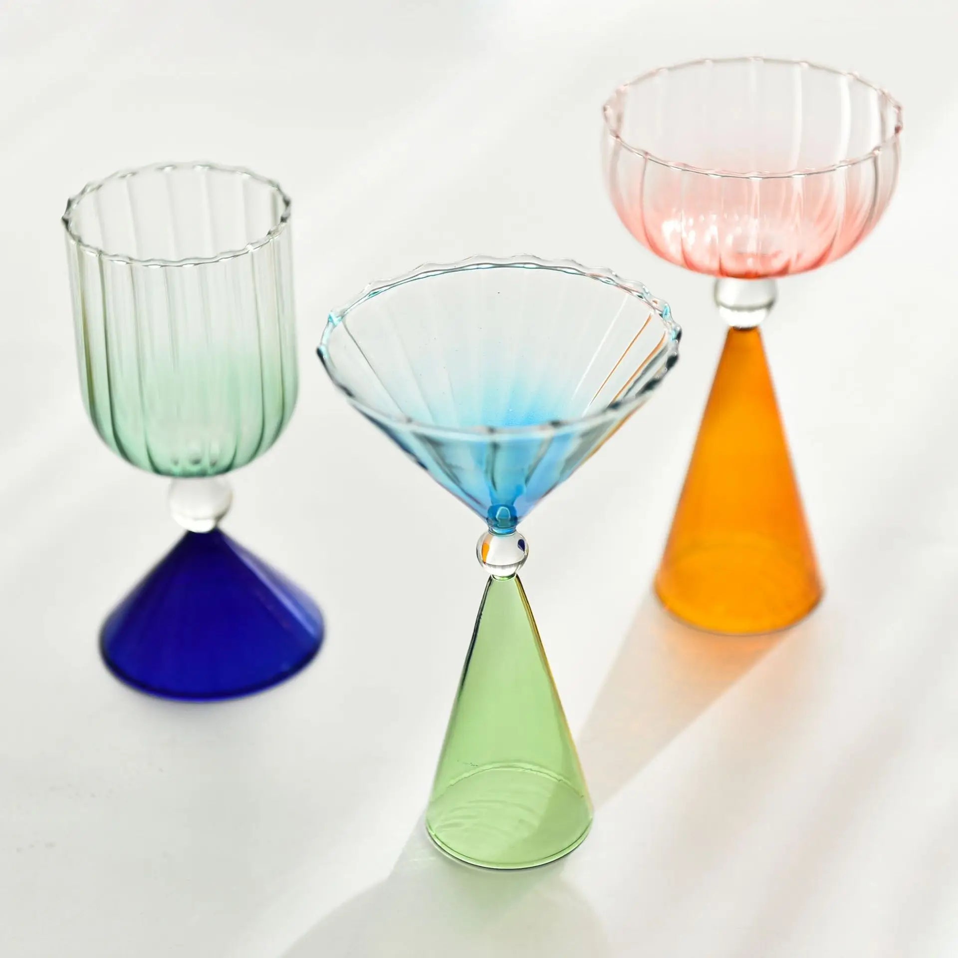 Retro two-tone Cocktail Glass