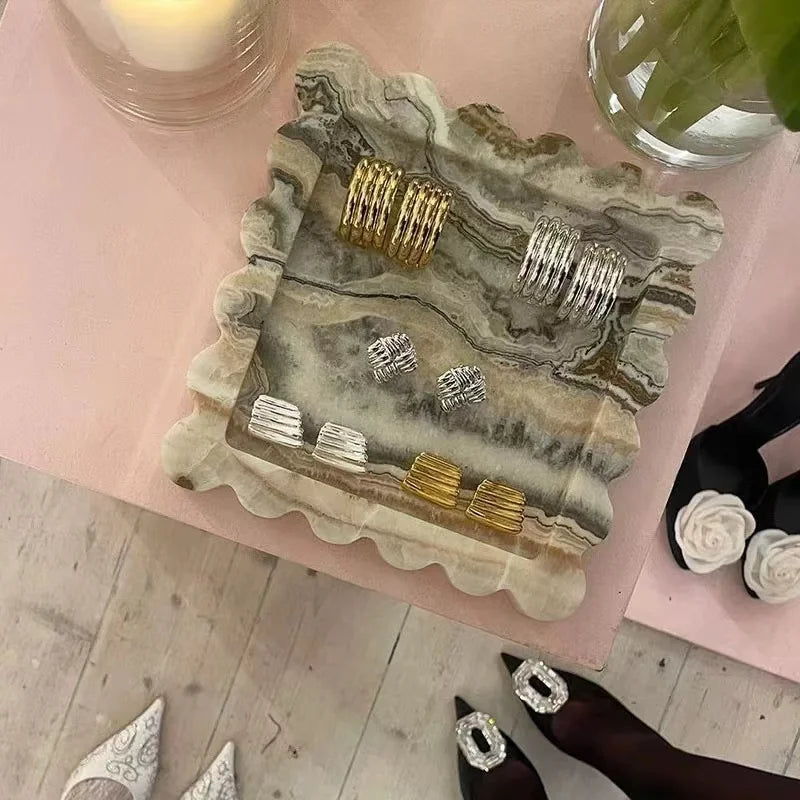 Scalloped Marble Tray - Light