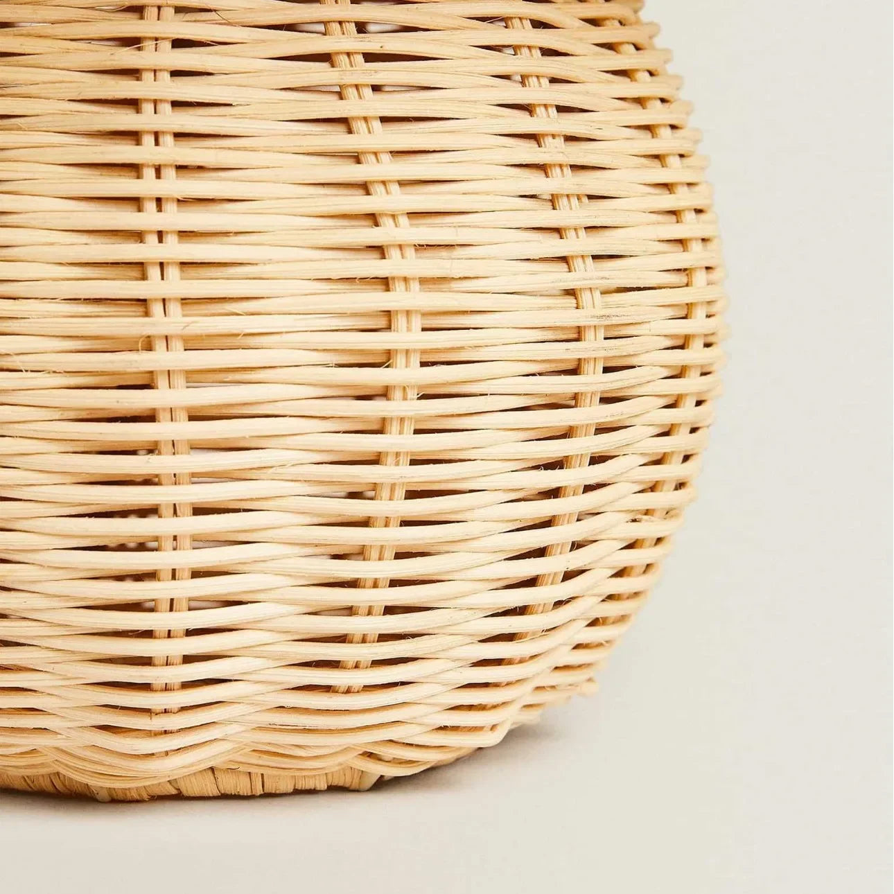 Rattan Table Lamp