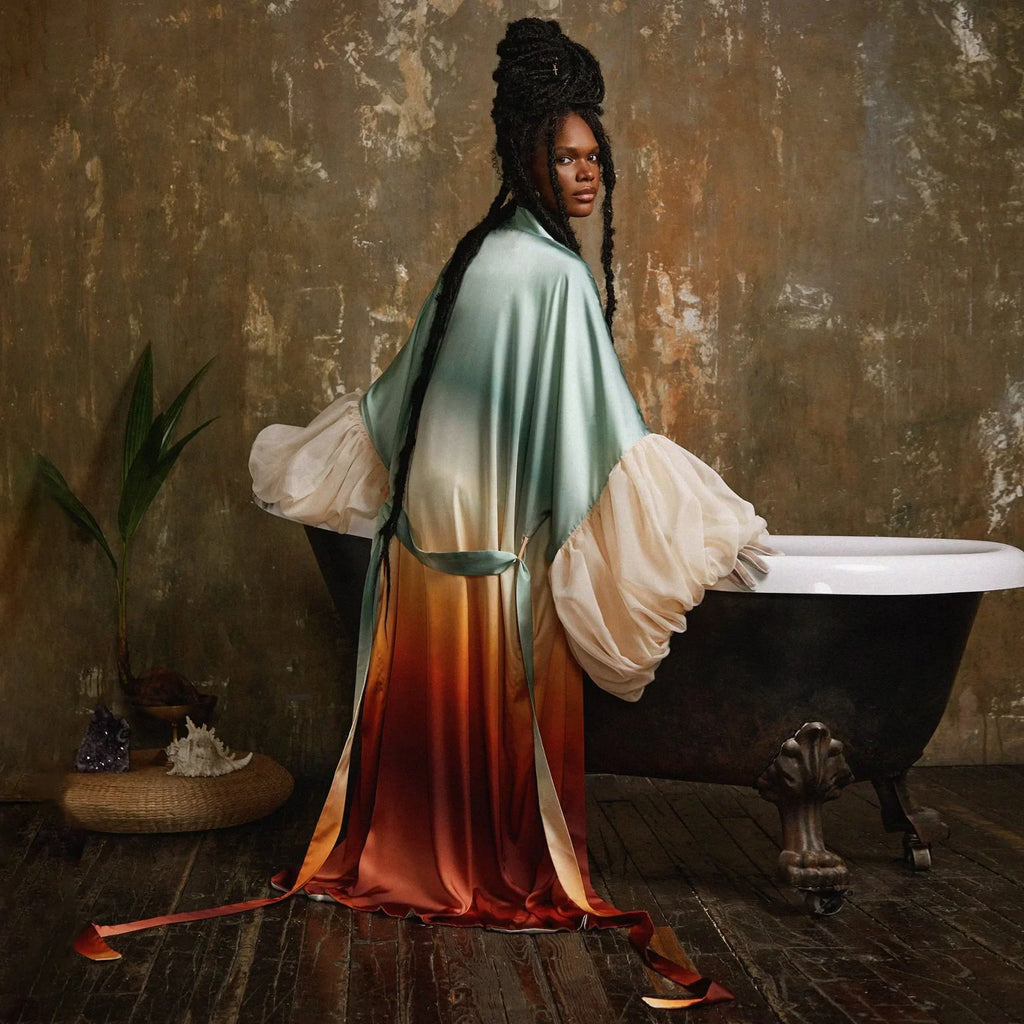 Eleanor Dressing Robe