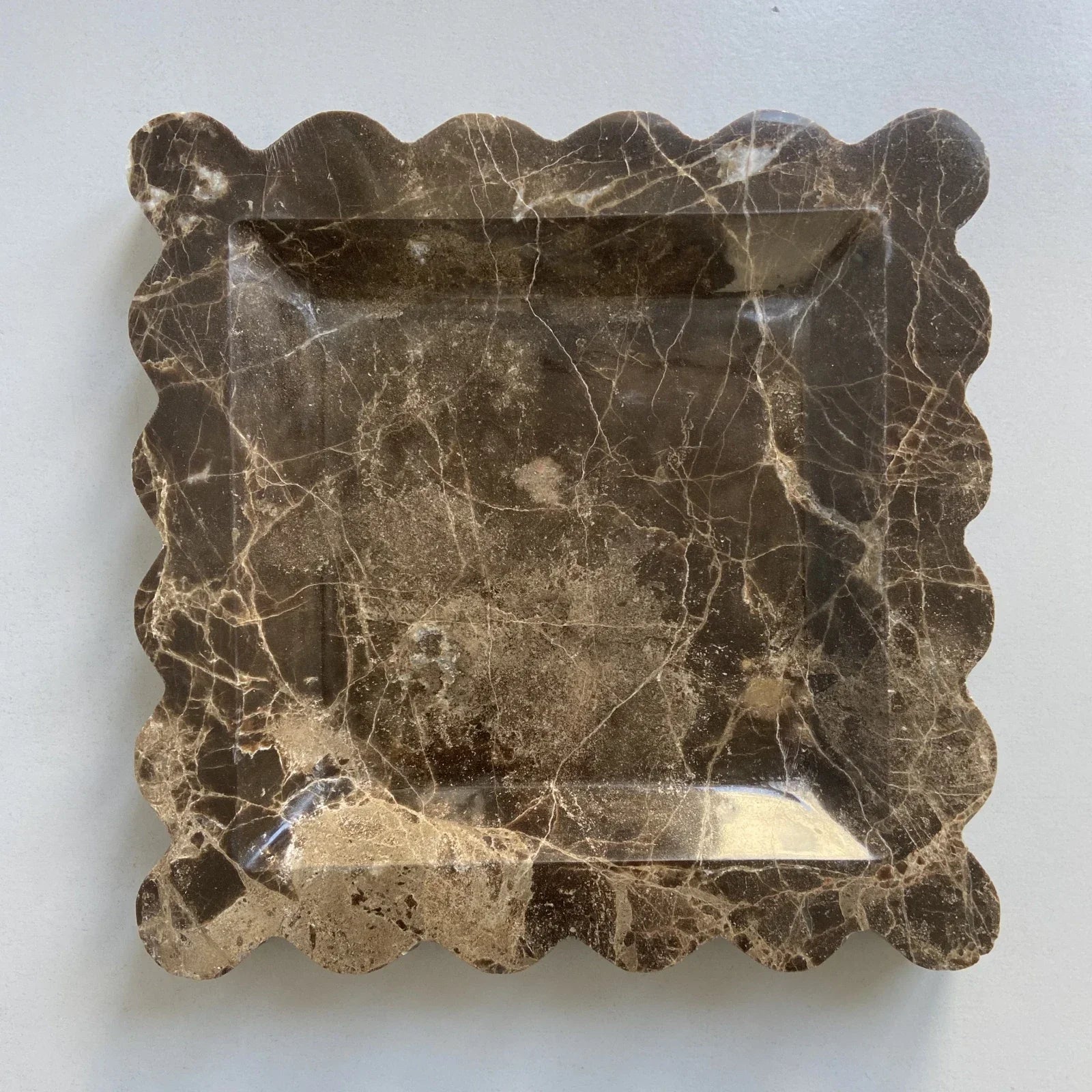 Scalloped Marble Tray - Dark